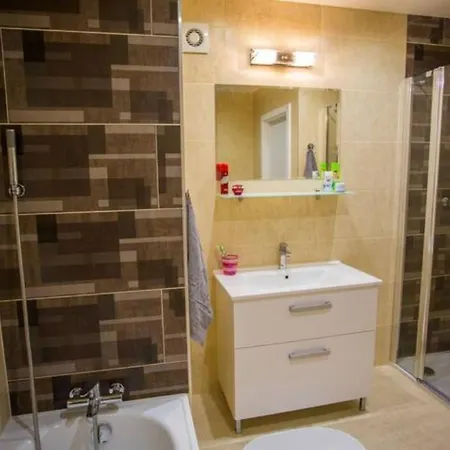 22Nd Uprising Square Apartment Bratislava Exterior photo