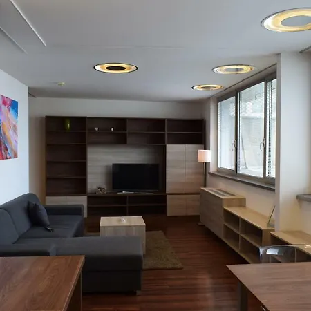 22Nd Uprising Square Apartment Bratislava Exterior photo