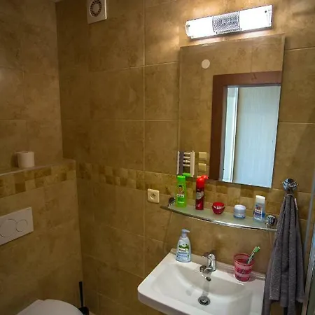 22Nd Uprising Square Apartment Bratislava Exterior photo