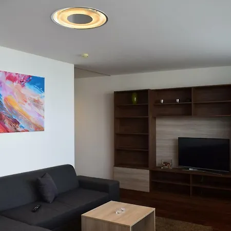 22Nd Uprising Square Apartment Bratislava Exterior photo