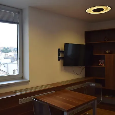 22Nd Uprising Square Apartment Bratislava Exterior photo