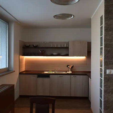 22Nd Uprising Square Apartment Bratislava Exterior photo